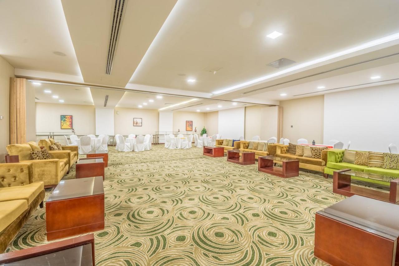 Grand Plaza Hotel - Dhabab Riyadh Exteriör bild