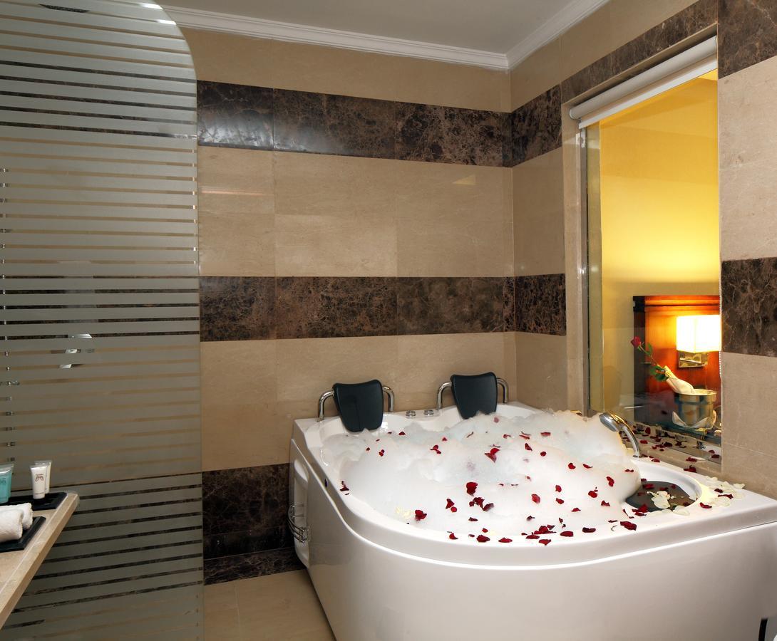 Grand Plaza Hotel - Dhabab Riyadh Exteriör bild